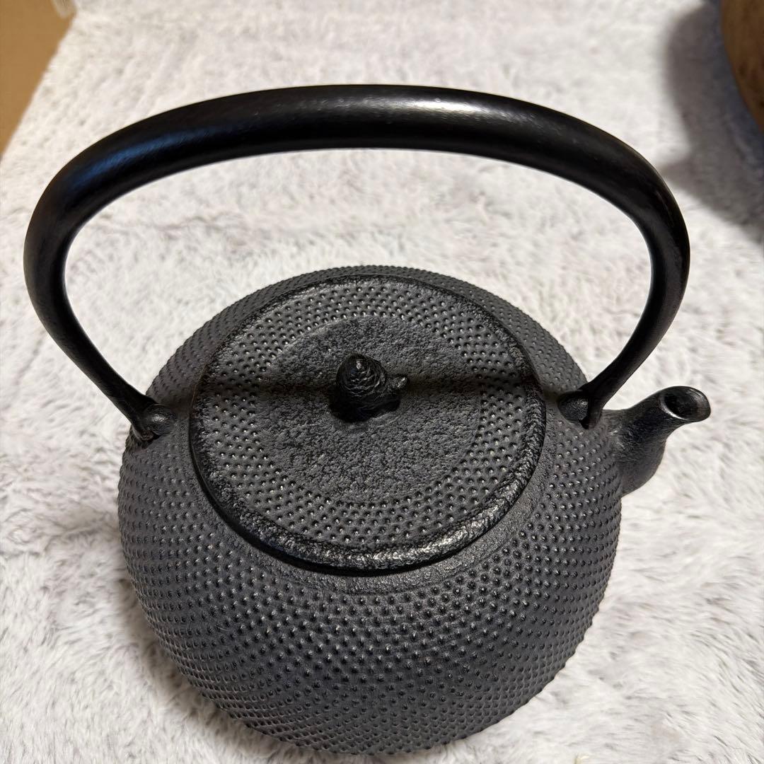 南部鉄器 鉄瓶 急須 黒 霰模様 平丸20号