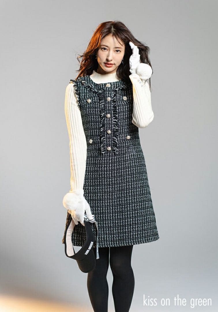新品未使用　KISS ON THE GREEN パールボタンツイード調ワンピース
