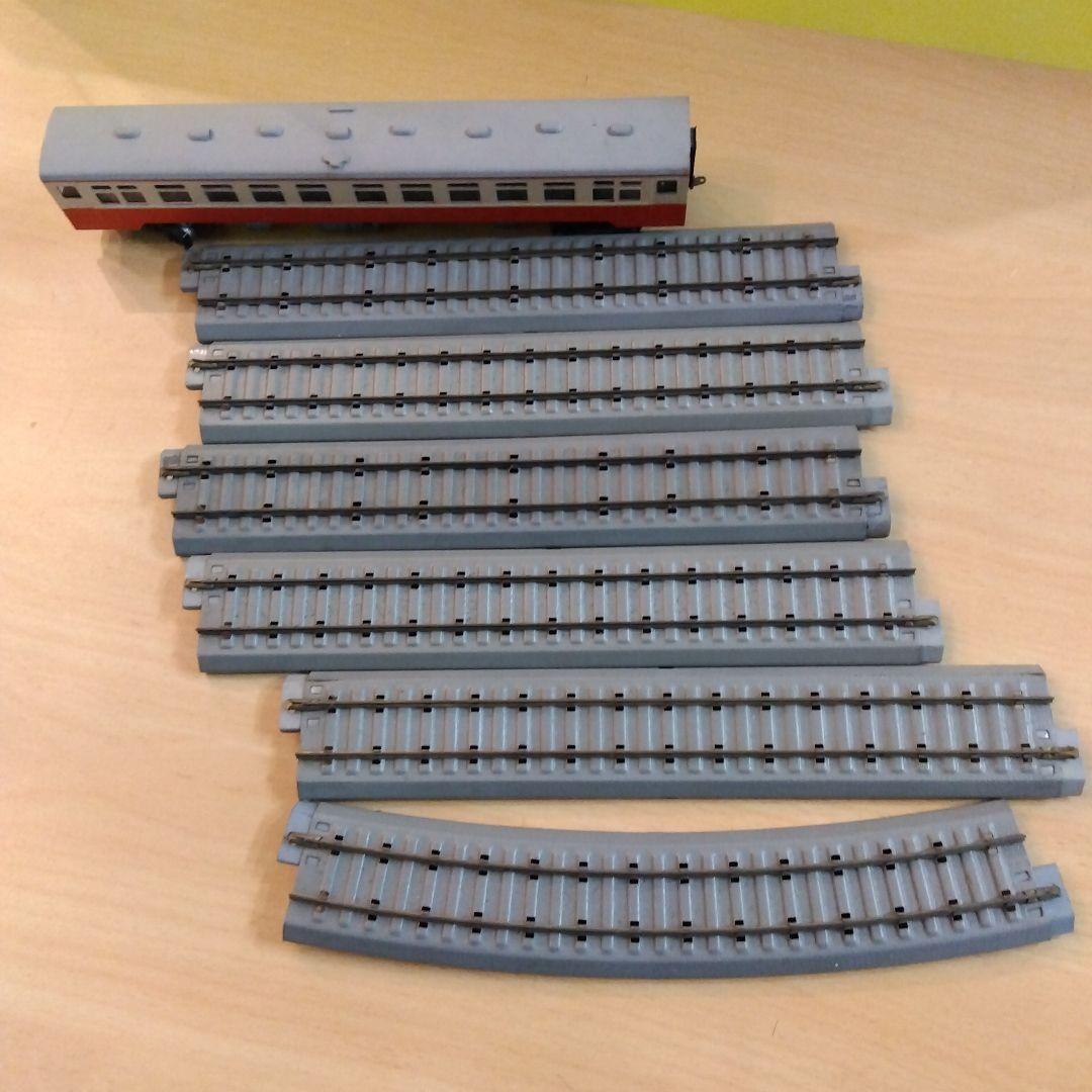 鉄道模型 HO キハユニ18 モーター付き レール6本オマケつき