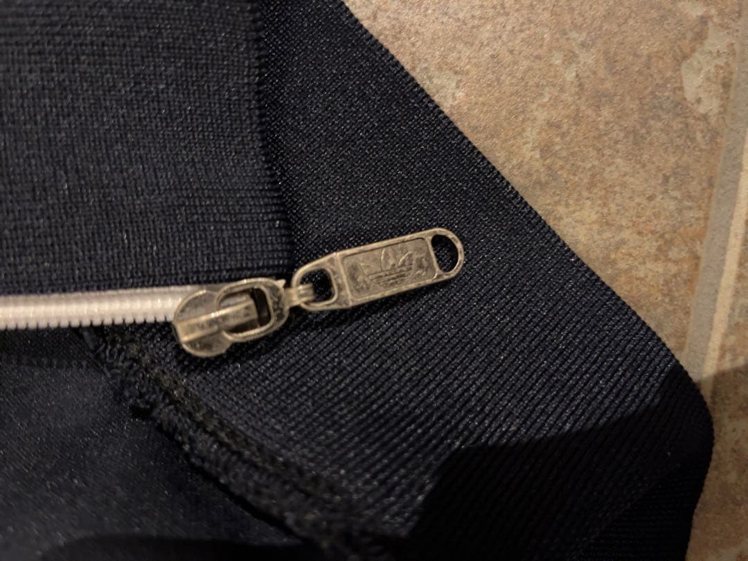 アディダス トラックジャケット ネイビー 紺 白