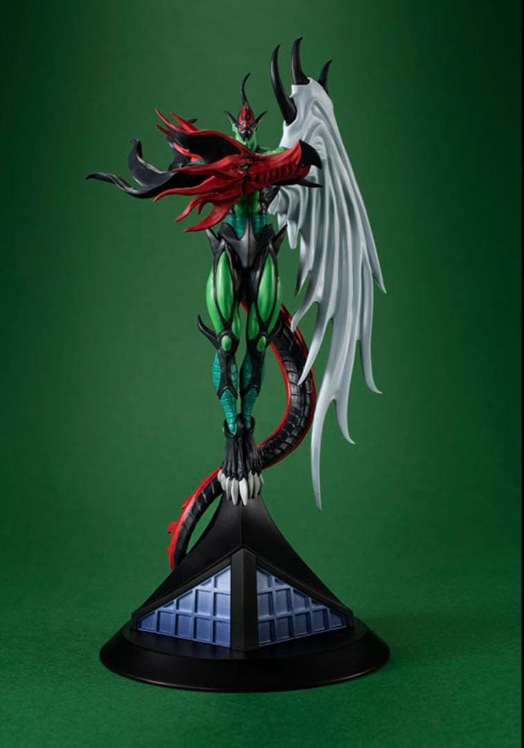 MONSTERS CHRONICLE フレイム・ウィングマン フィギュア