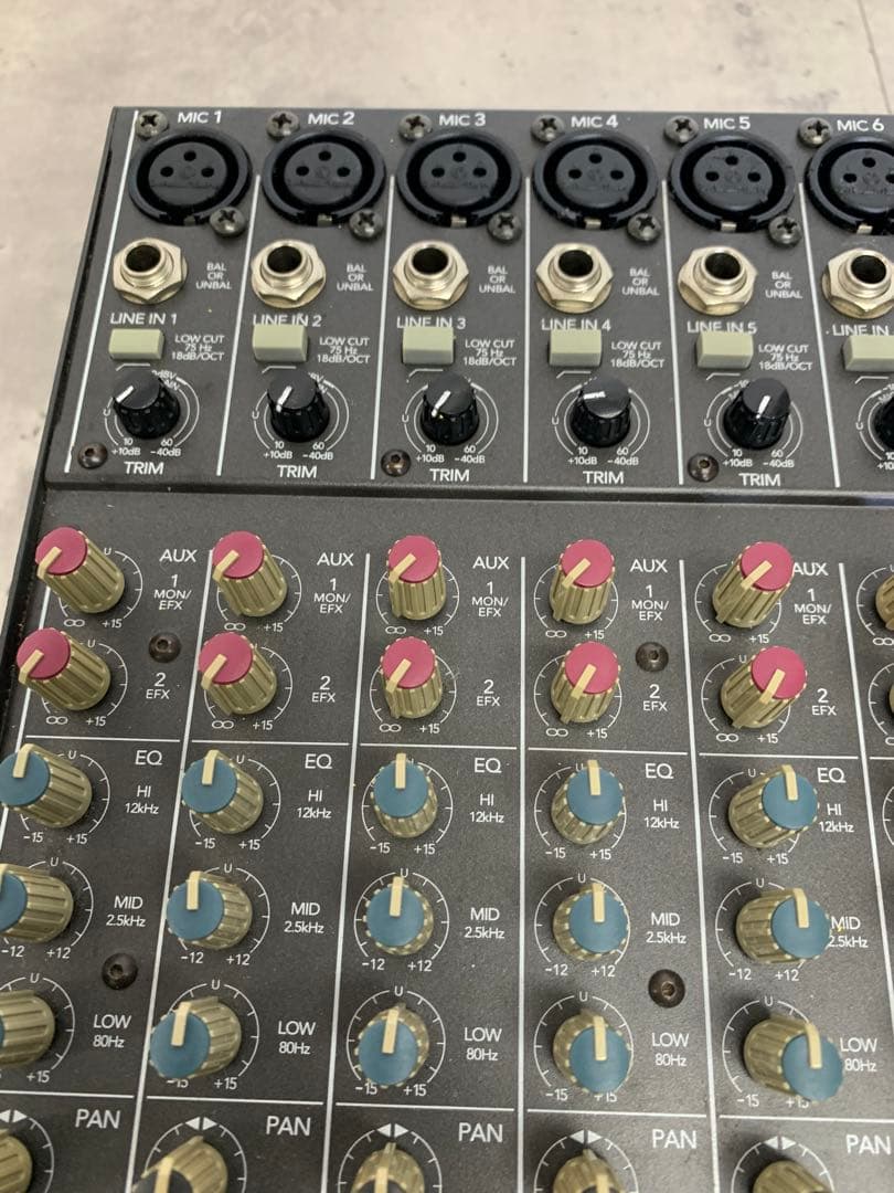 。 MACKIE MS1402-VLZ 14chアナログミキサー