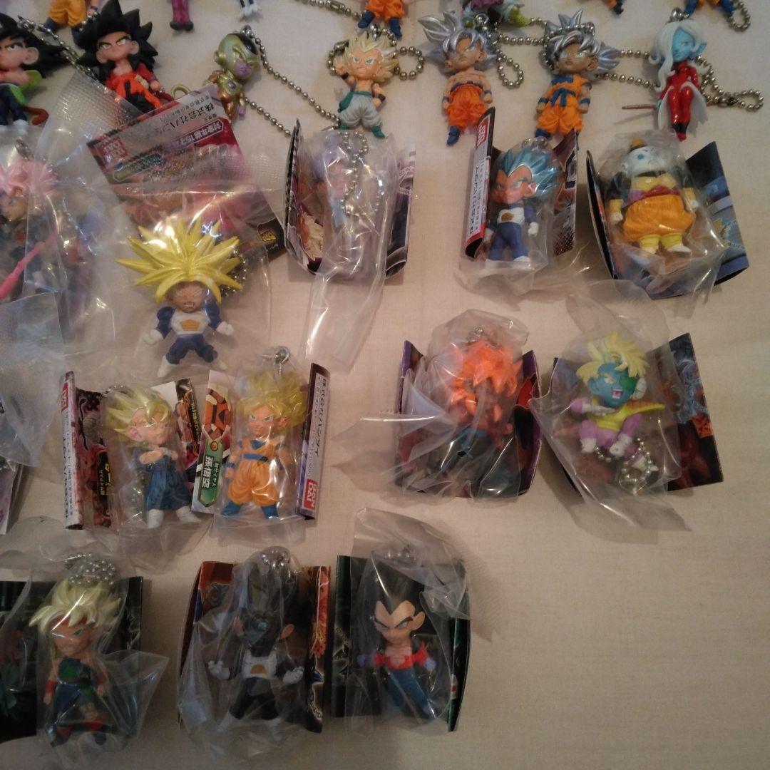 ドラゴンボール キーチェーンフィギュアセット 51個