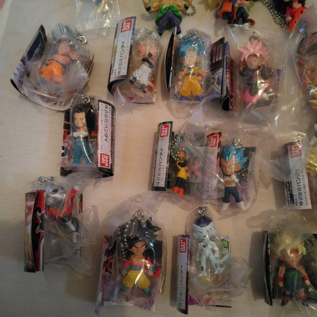 ドラゴンボール キーチェーンフィギュアセット 51個