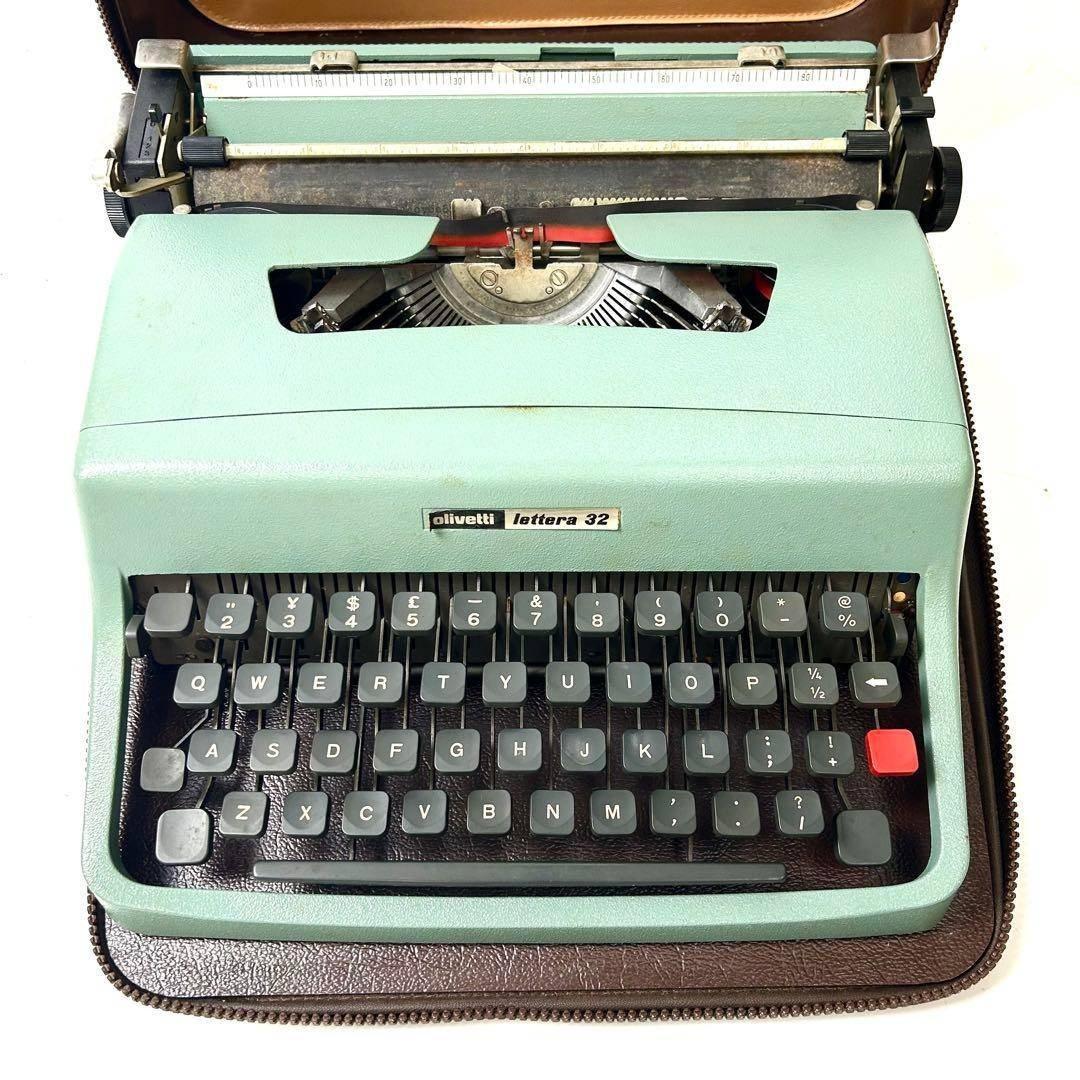 グッチ　オリベッティ　タイプライター　olivetti Lettera 32