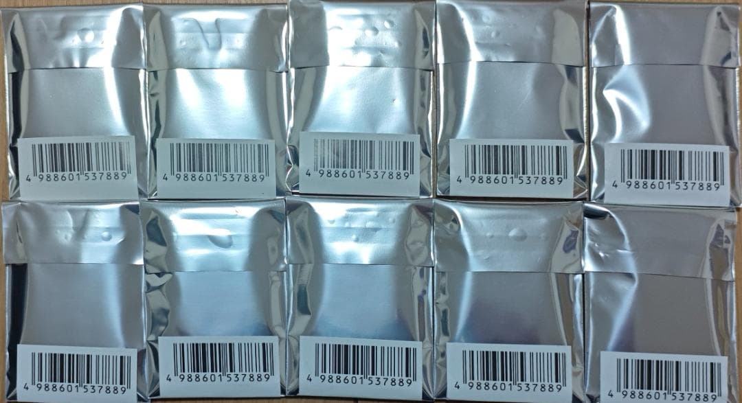 新品未開封　黒執事 Black Label トレーディング缶バッジ