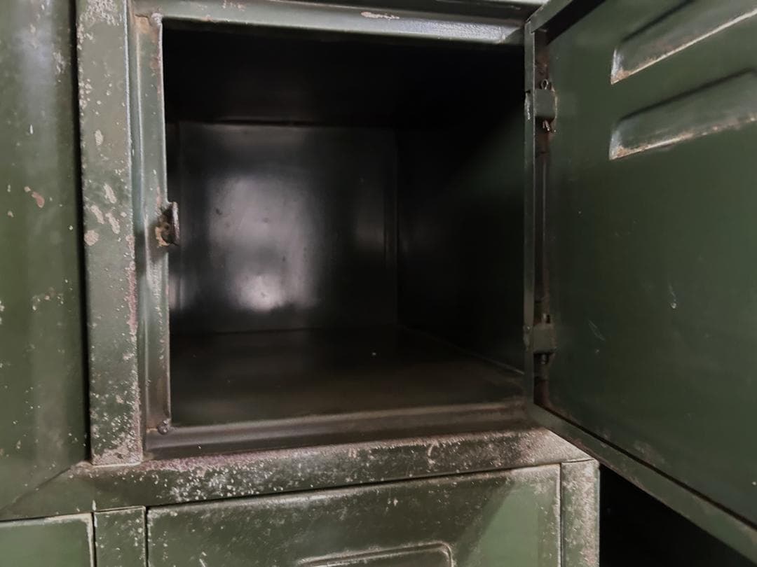 ARMY STYLE アイアンロッカー Antique Lockers