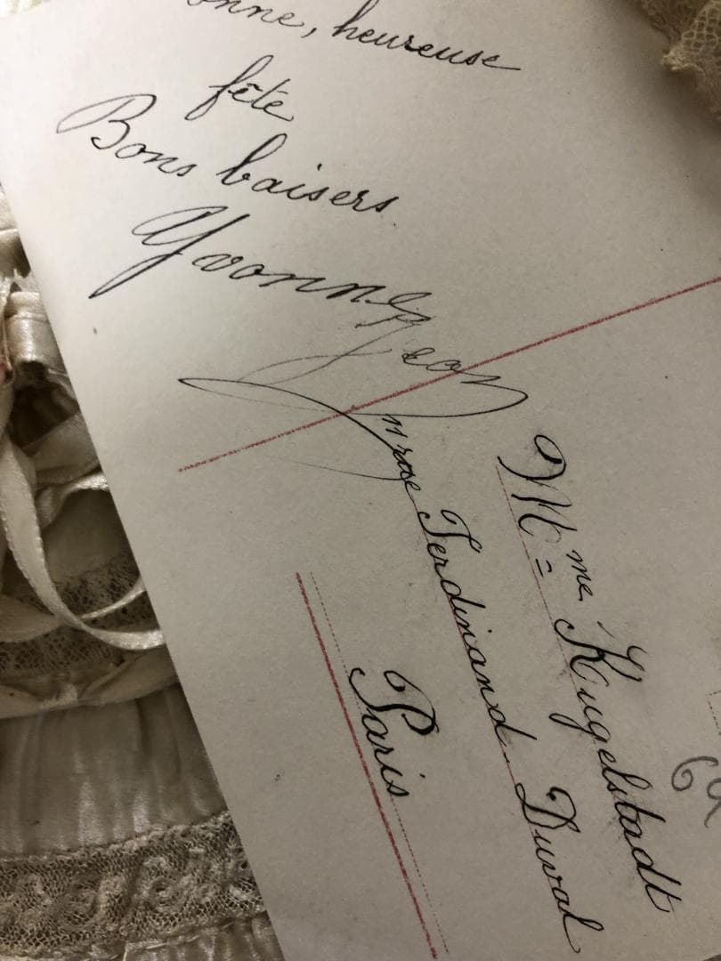 アンティーク ポストカード　白い花と美しい少女