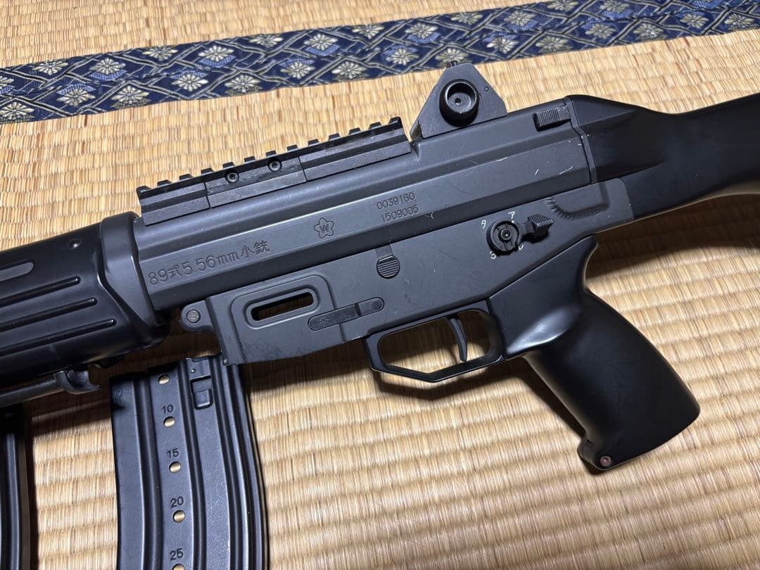 ☆まあ 89式小銃 電動ガン 3マガジン付き