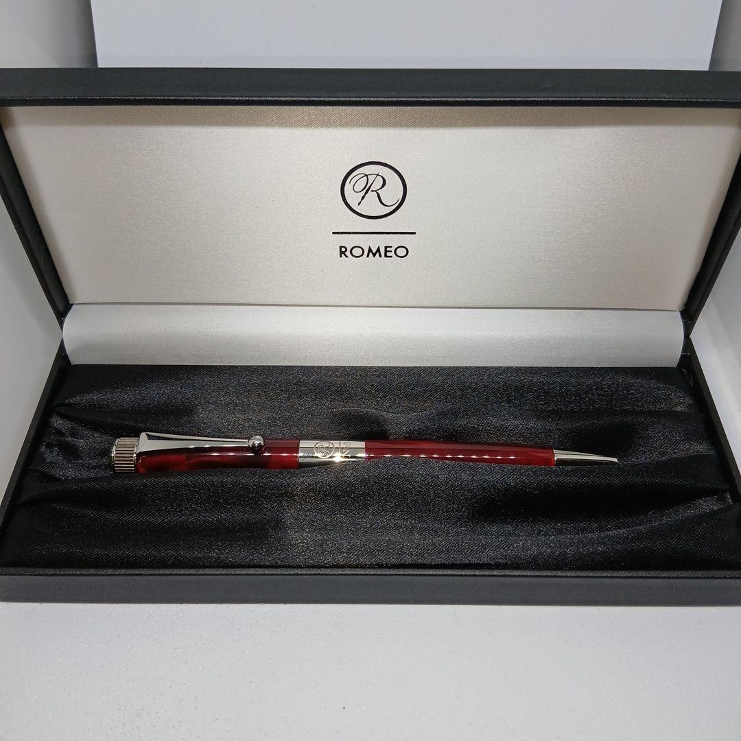 ROMEO No.3　イタリアンレッド 細軸　R261 ボールペン 本体