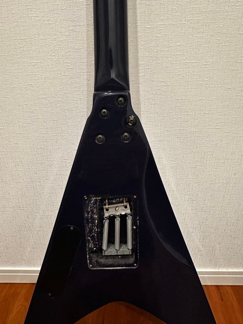 GrassRoots V型エレキギター 動作未確認　フライングV ギター