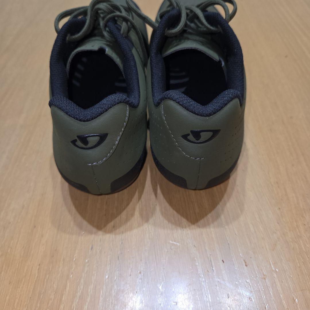 ウェア GIRO PRIVATEER LACE Olive / Gum size42
