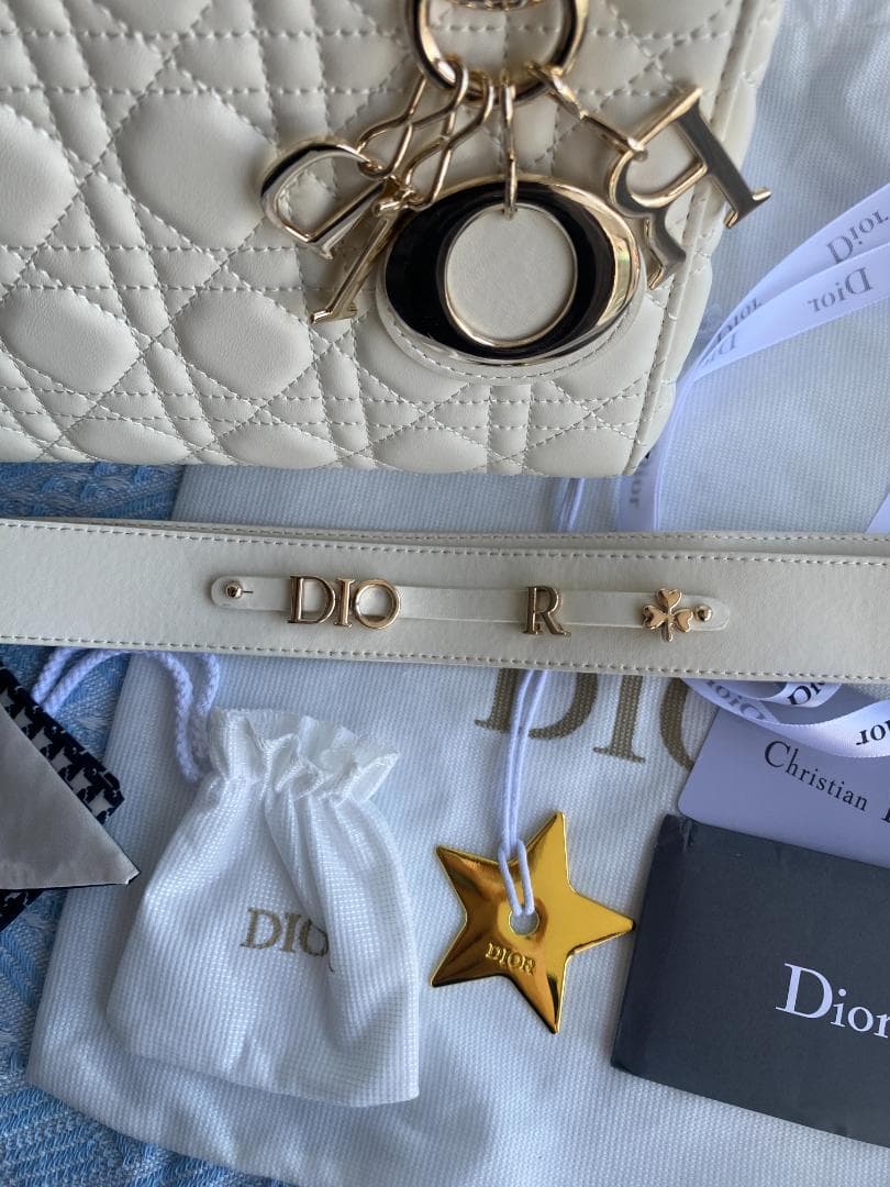 ホワイト ディオール スモールショルダーバッグ 箱付