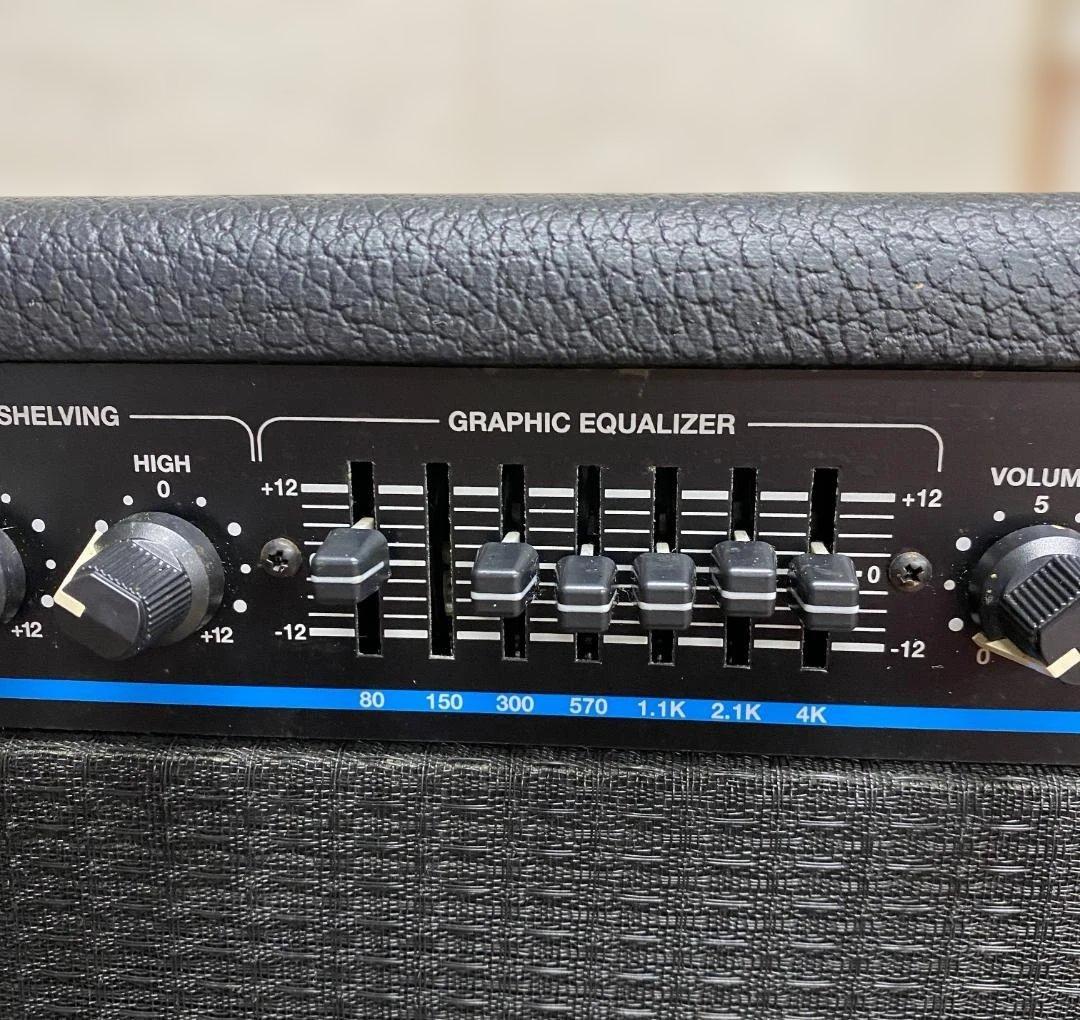 Fender BXR 100 ベース用アンプ