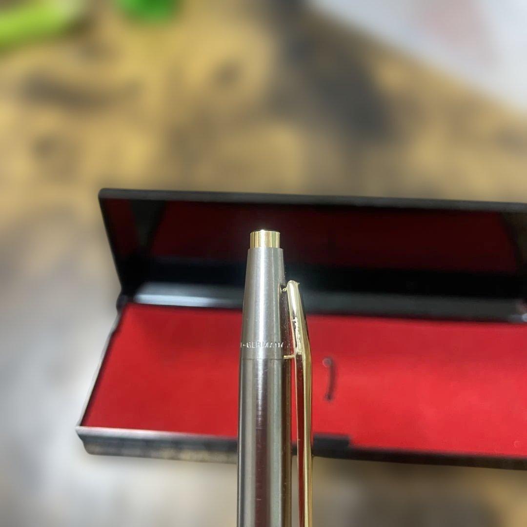 【現行リフィル可／アダプター付】モンブラン ノブレス 後期型 銀×金　ケース付