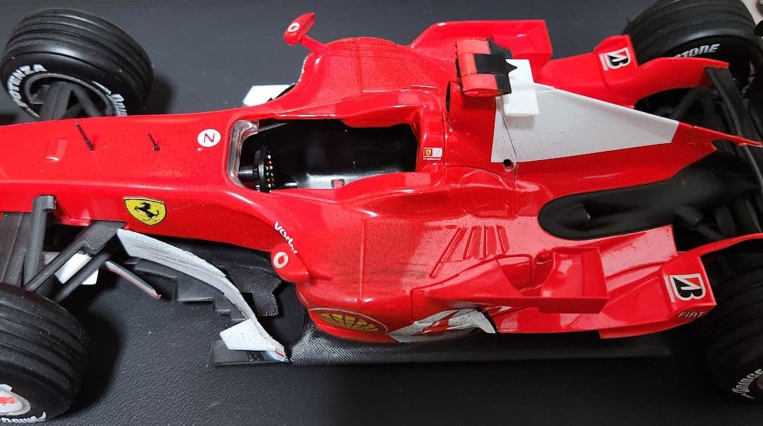 1/18 Hot Wheels Ferrari 248 F1 シューマッハ #5