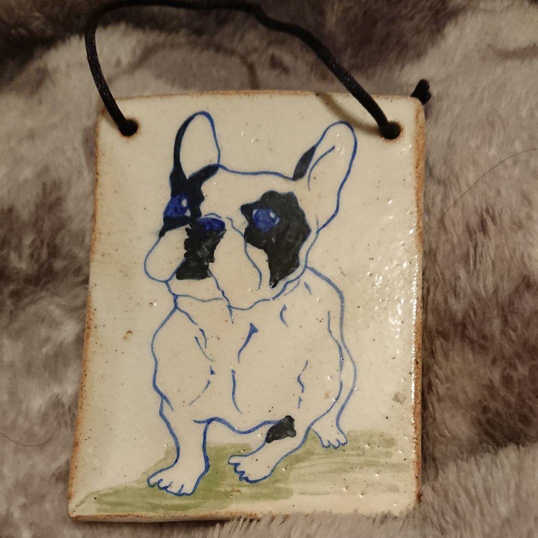ハンドメイド パグ(?) フレンチブルドッグ(?) 鼻ペチャ犬 陶器製プレート