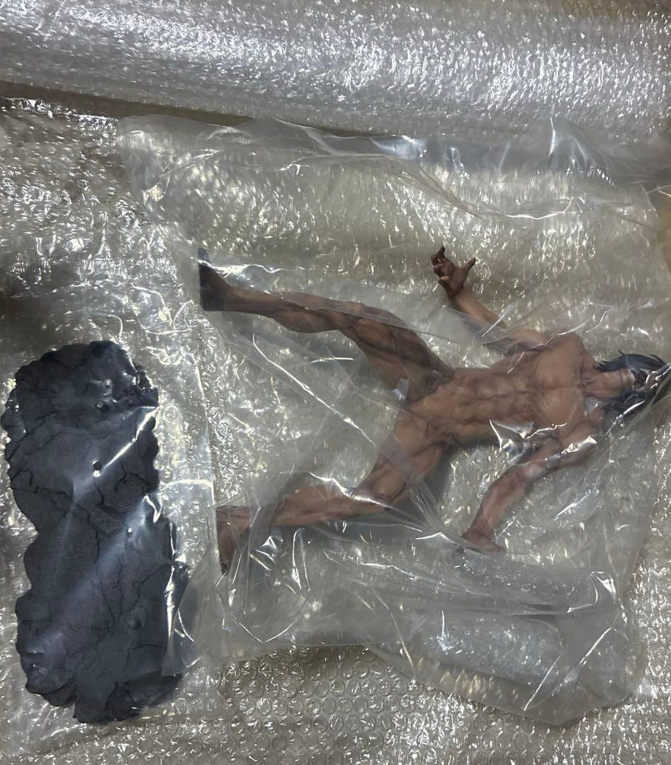 進撃の巨人　一番くじ　ラストワン　エレン（巨人）、ミカサ　2点