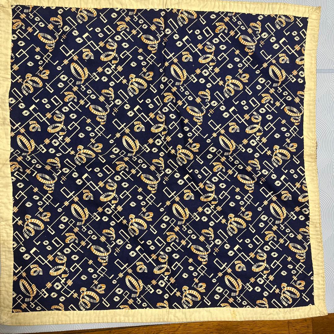 中国少数民族の古い青染め布