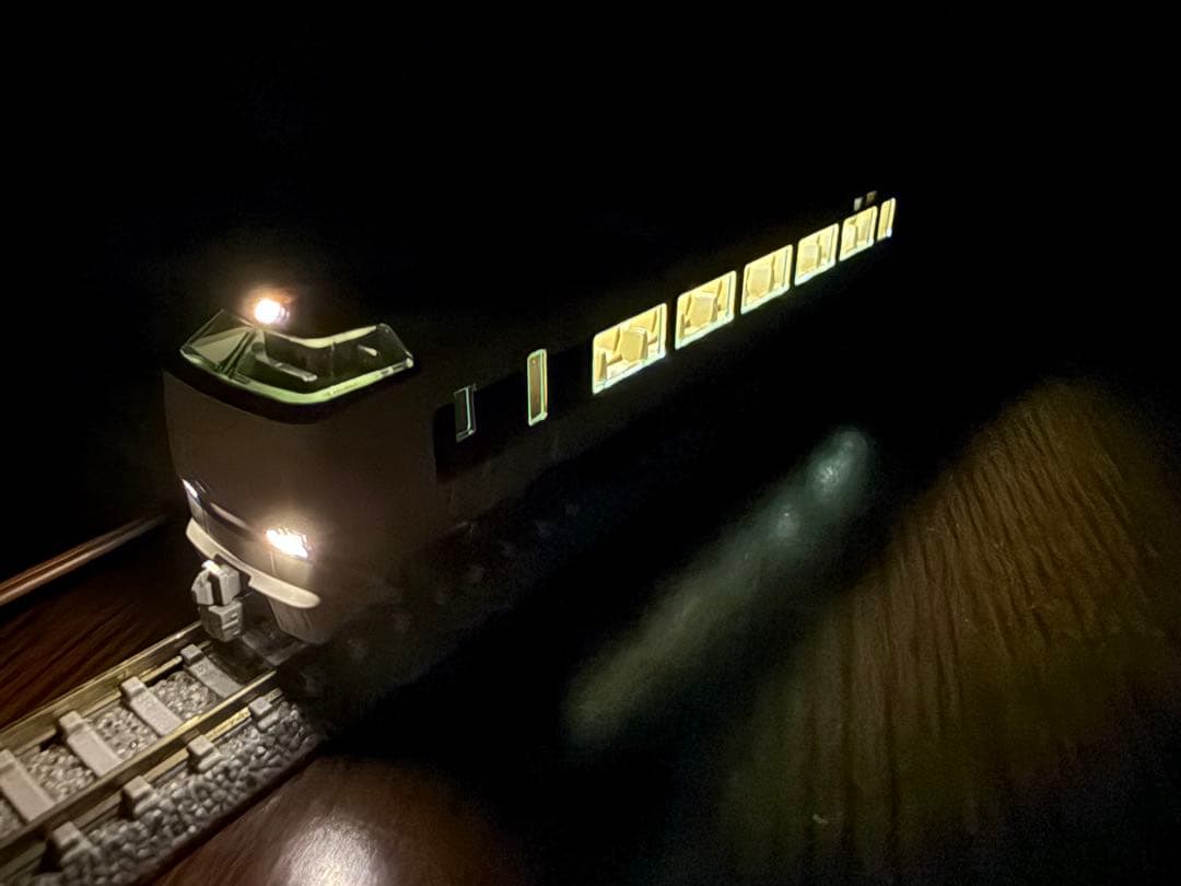 KATO 10-1745、10-1746 683系4000番台 サンダーバード