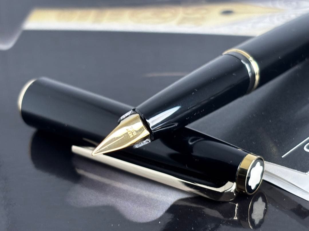 ⭐️モンブラン　社製の世界中で人気のベストセラーモデルNo320⭐️洗浄済み極上美品