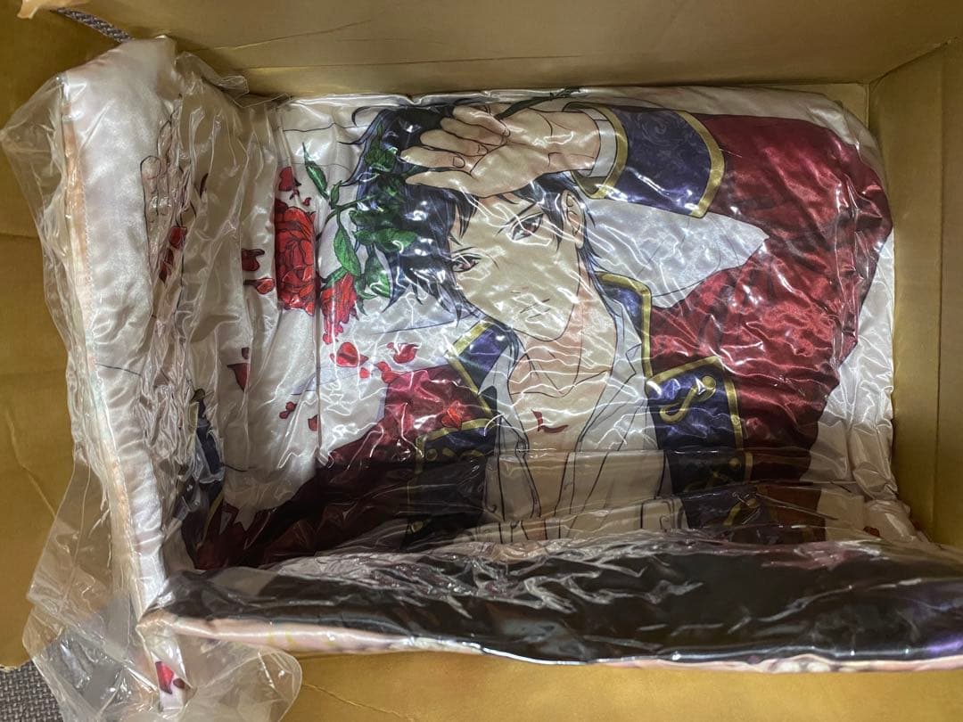 鏡の中のプリンセス　ルカ　腕まくらクッション　ボルテージ　ミラプリ