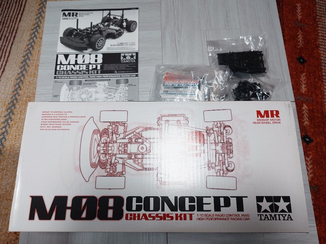 タミヤ1/10RC M-08 CONCEPT シャーシキット(中古)新品ボディ付