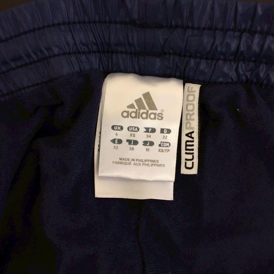 zG1022【M】adidas 刺繍ロゴ入り スポーツウェア ライン入り