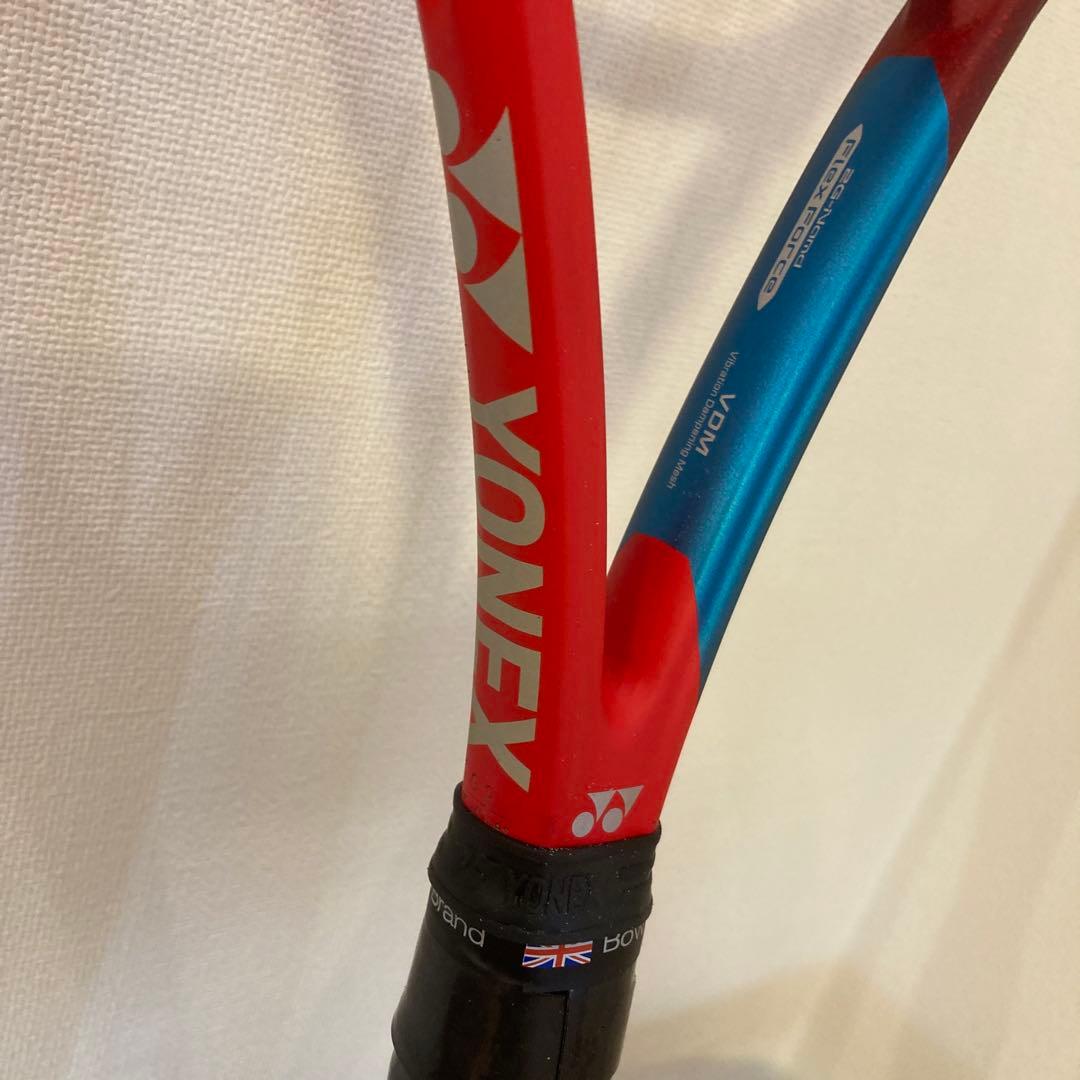 YONEX VCORE 98テニスラケット G2