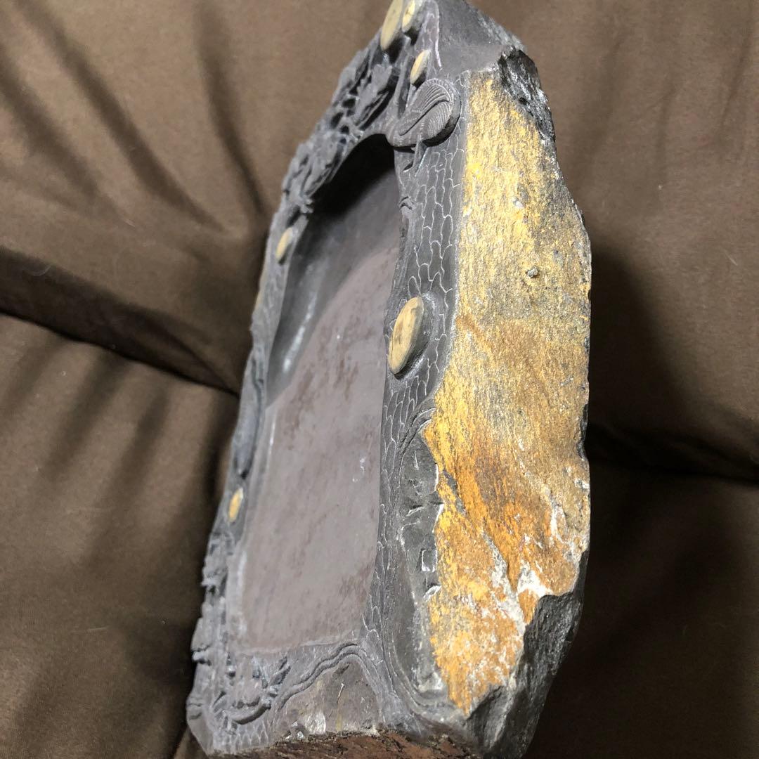 端渓名硯　中国　硯　石目高級硯石　石筋模様　石眼多数　中国古美術　骨董　松刻鶴刻