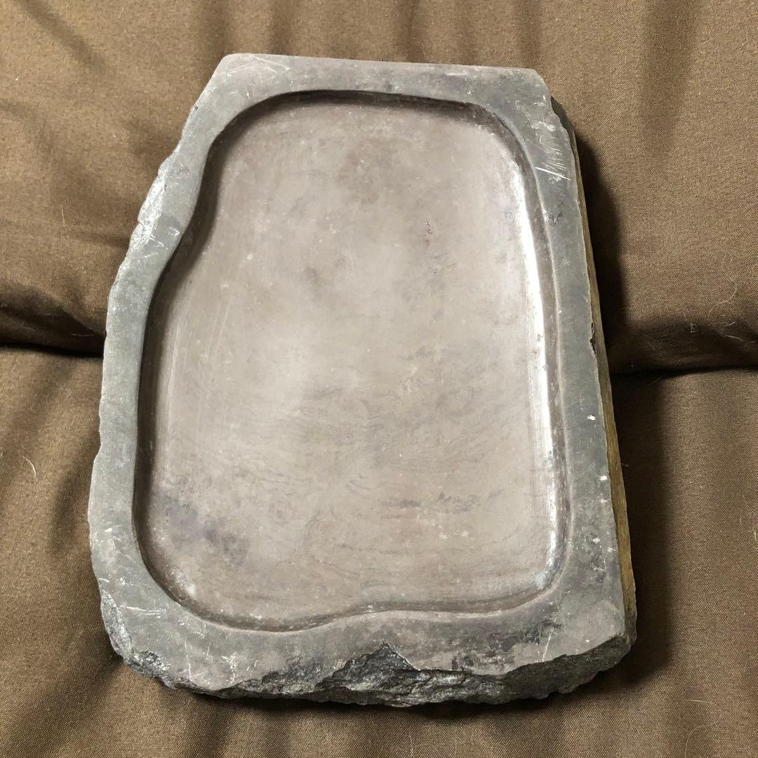 端渓名硯　中国　硯　石目高級硯石　石筋模様　石眼多数　中国古美術　骨董　松刻鶴刻