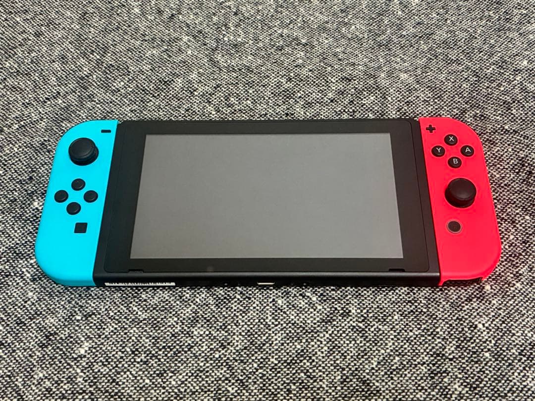 Nintendo Switch ネオンブルー・ネオンレッド(超美品)