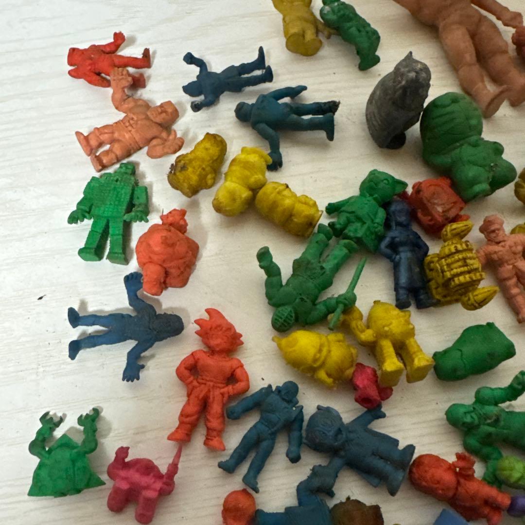 消しゴムフィギュア