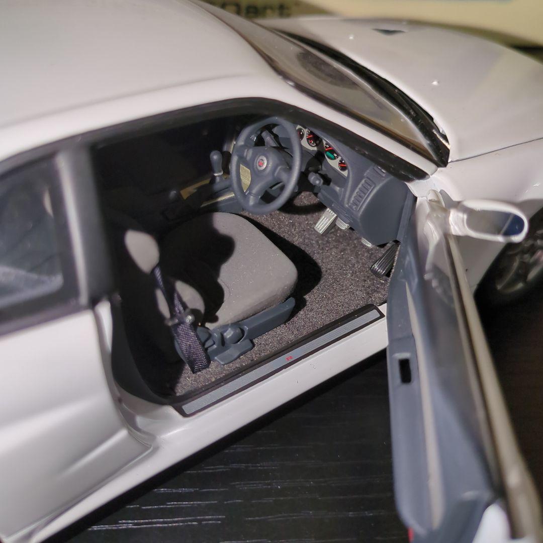 値下げ　オートアート1/18 スカイライン GT-R R34 VスペックII