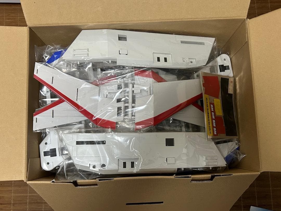 ガンダムコレクション 1/400 SCV-70 ホワイトベース ガンダム