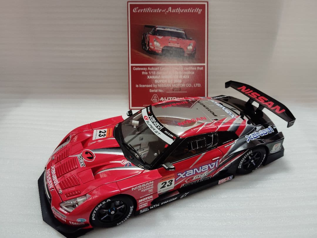 G04 オートアート製 1/18 XANAVI NISMO GTR 2008