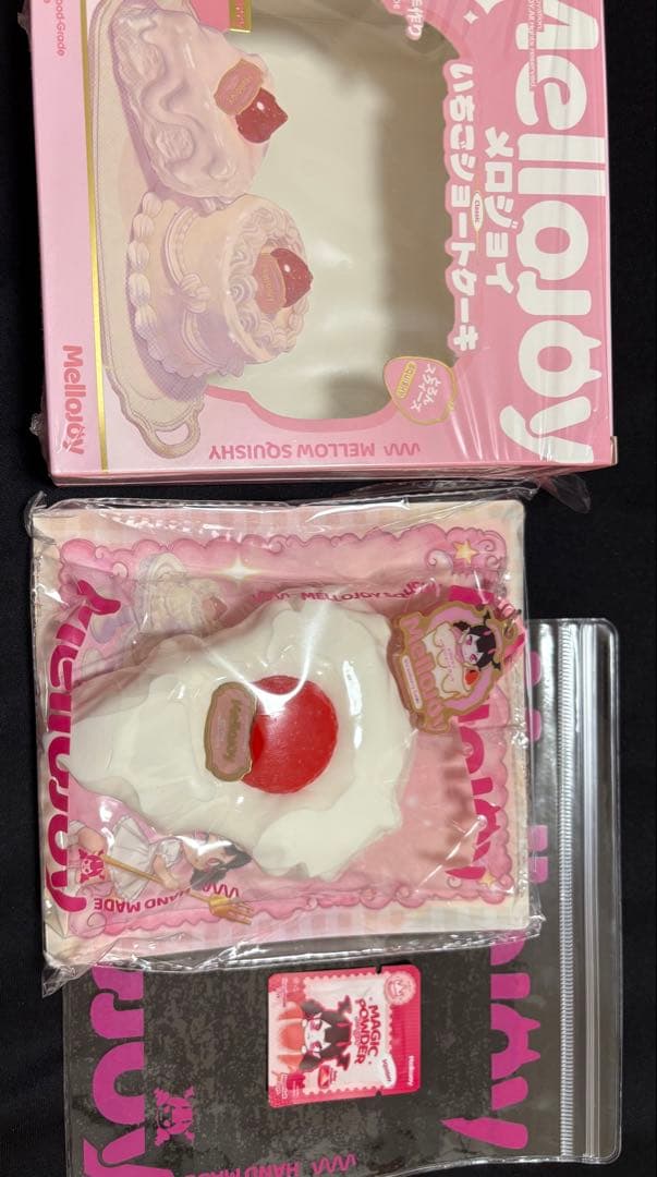 mellojoy メロジョイ　いちごショートケーキ　スライス