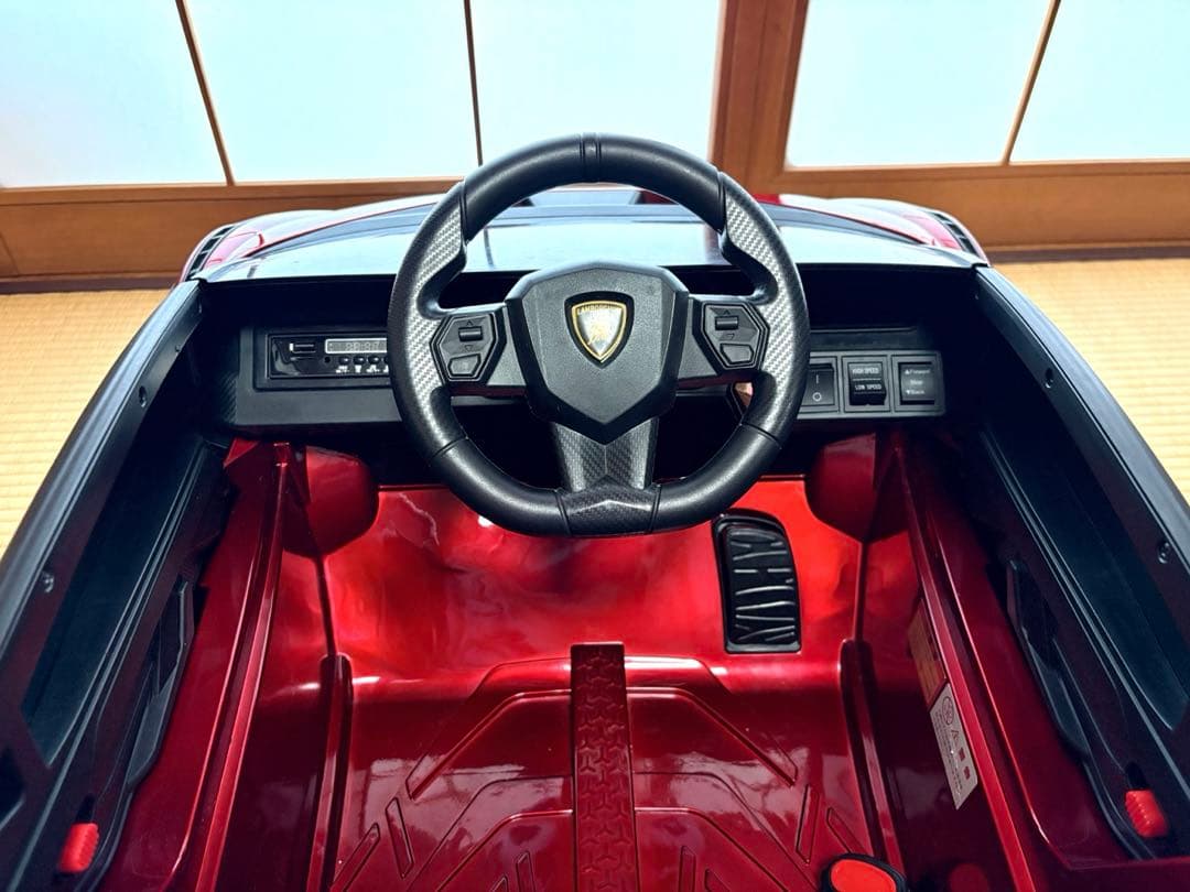 電動乗用ラジコンカー　ランボルギーニ【Lamborghini】子ども用