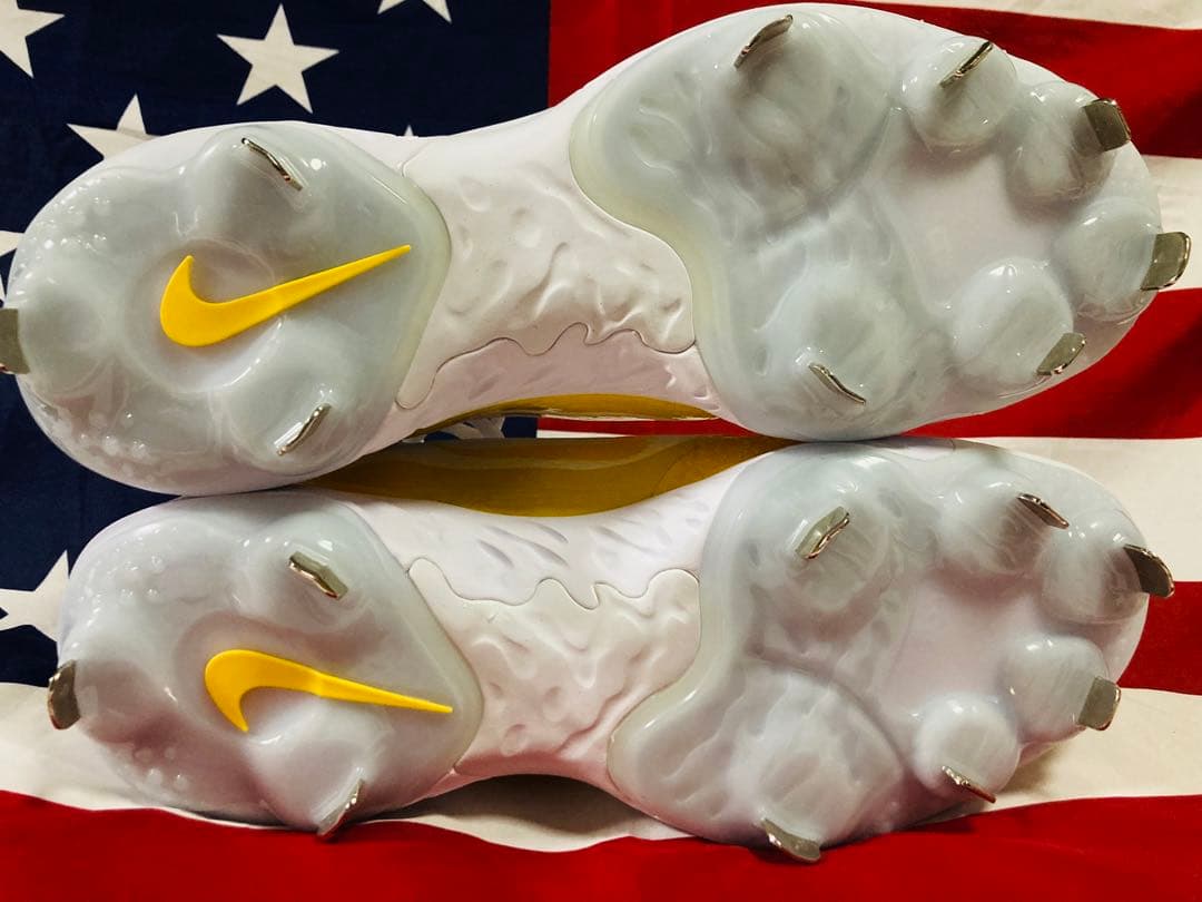 ナイキ Nike 野球 スパイク Alpha Huarache Elite 4