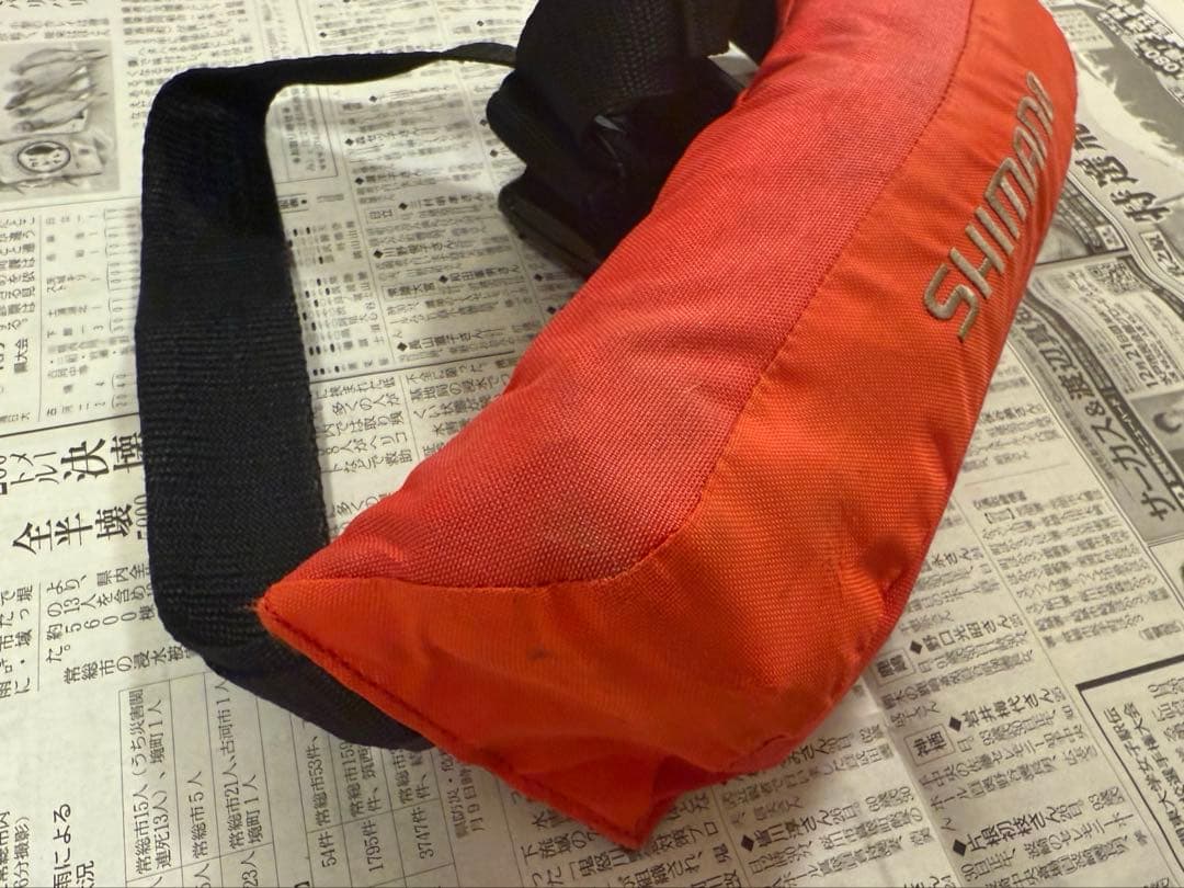 SHIMANO ライフジャケット　レッド