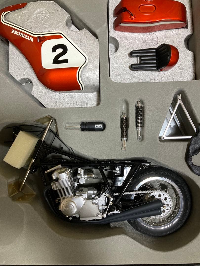 タミヤ1/6CB750