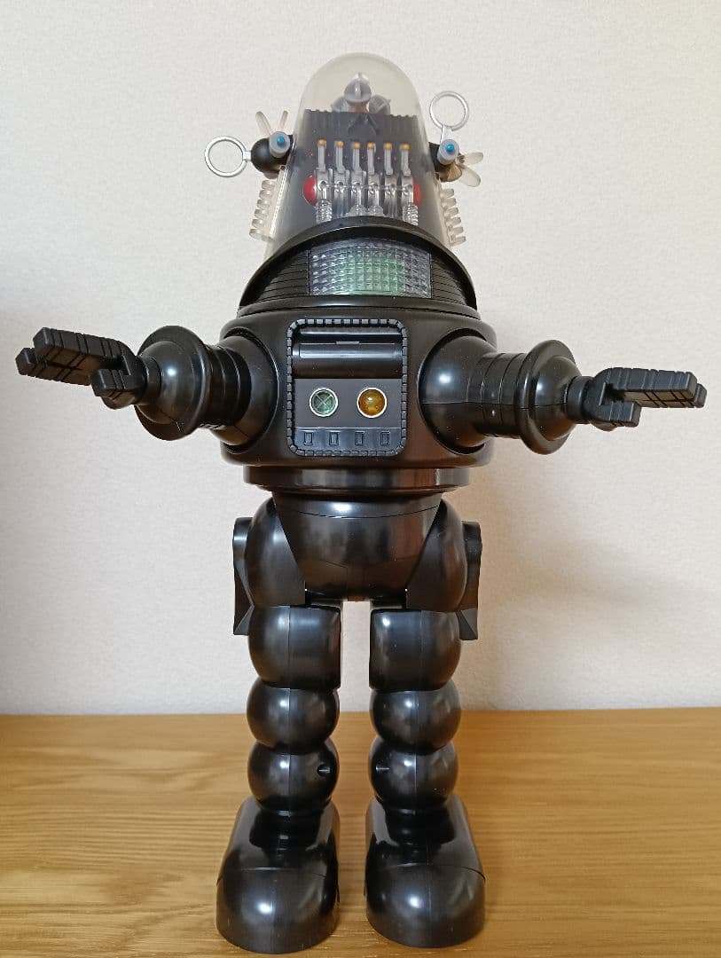 ロビー・ザ・ロボット フィギュア 禁断の惑星 開封品 不動品