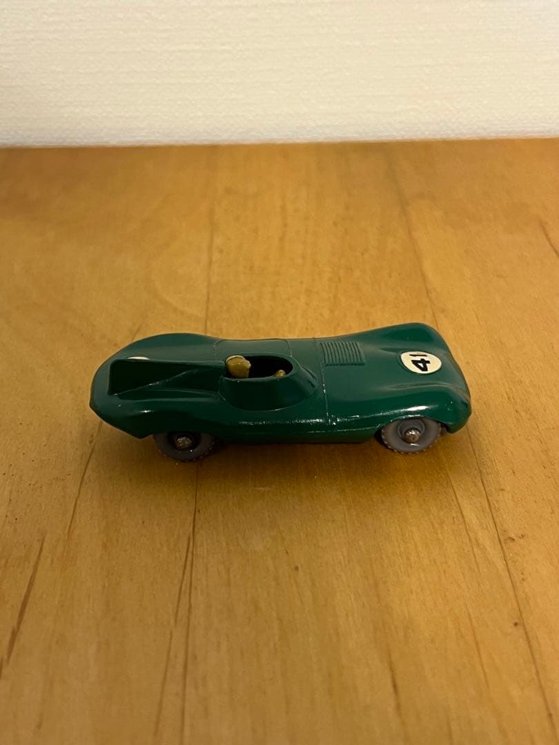 マッチボックス　レズニー　No.41 Dタイプジャガー