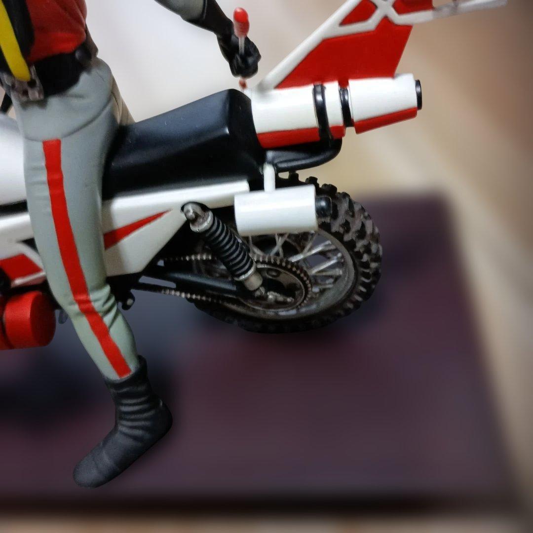 ジャンク品仮面ライダーX&クルーザー 「仮面ライダーX」 1/12