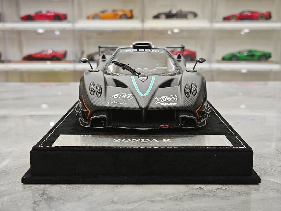 新発売 入手困難 HH モデル 1/18 パガーニ Zonda R ミニカー