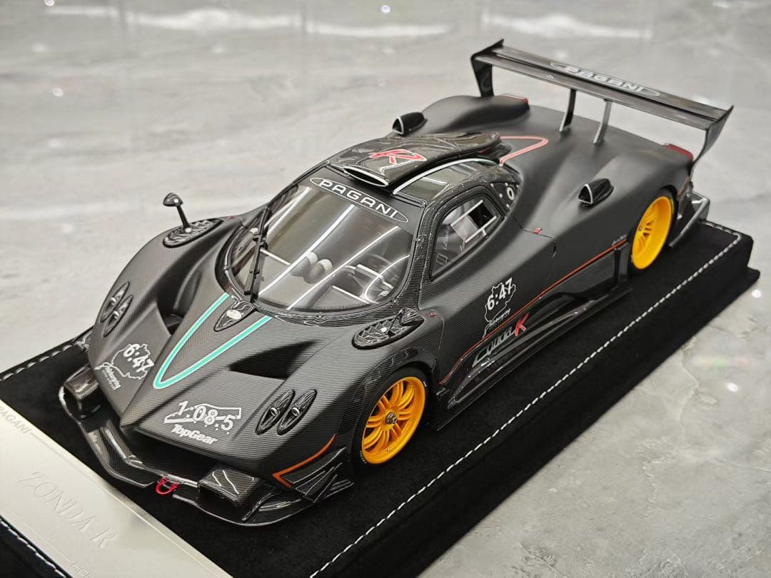 新発売 入手困難 HH モデル 1/18 パガーニ Zonda R ミニカー