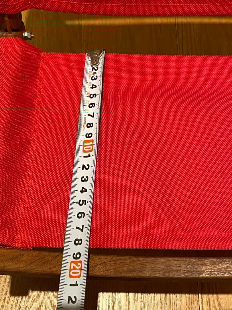 ミニチュアカーミットチェア