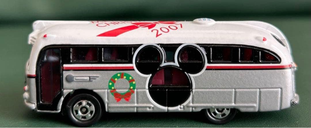 ディズニー トミカ リゾートクルーザー 2007 クリスマス