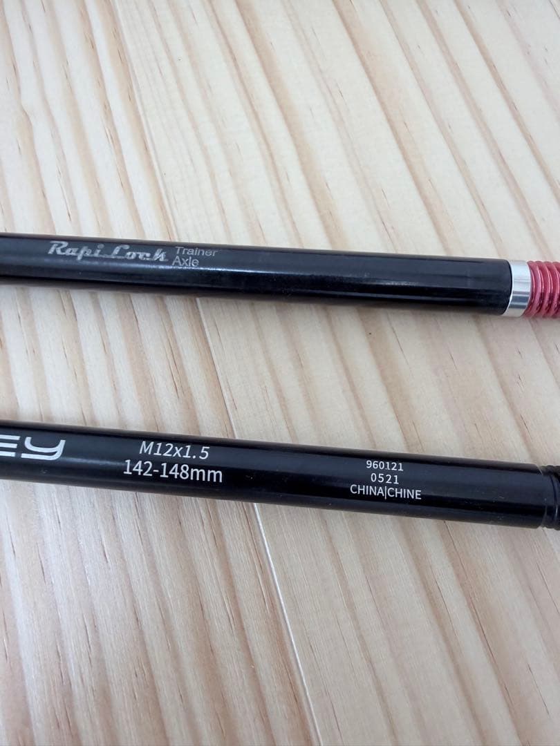 バーレー　D’lite X 2人乗り　サスペンション　Burley