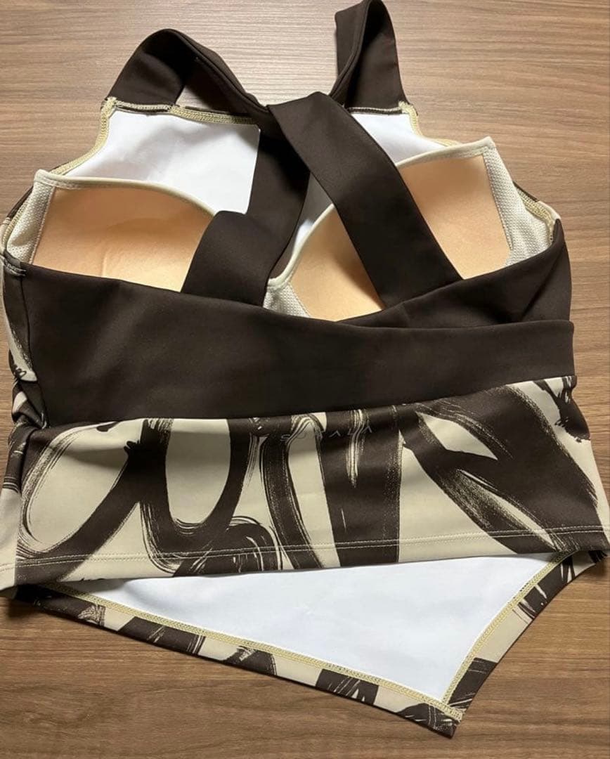 新品♡Lサイズ【SUKALA】ハートプリントホルターネックブラトップ